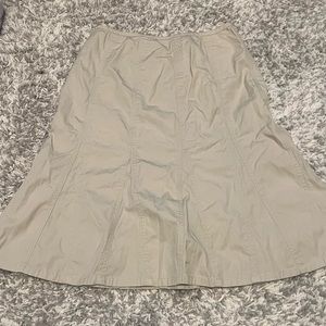 Lightly worn Sonoma khaki midi skirt